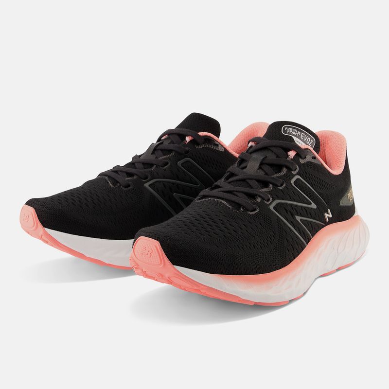 Tênis de Corrida Feminino Fresh Foam X Evoz V3 New Balance