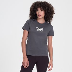 Camiseta Essentials Logo Feminina