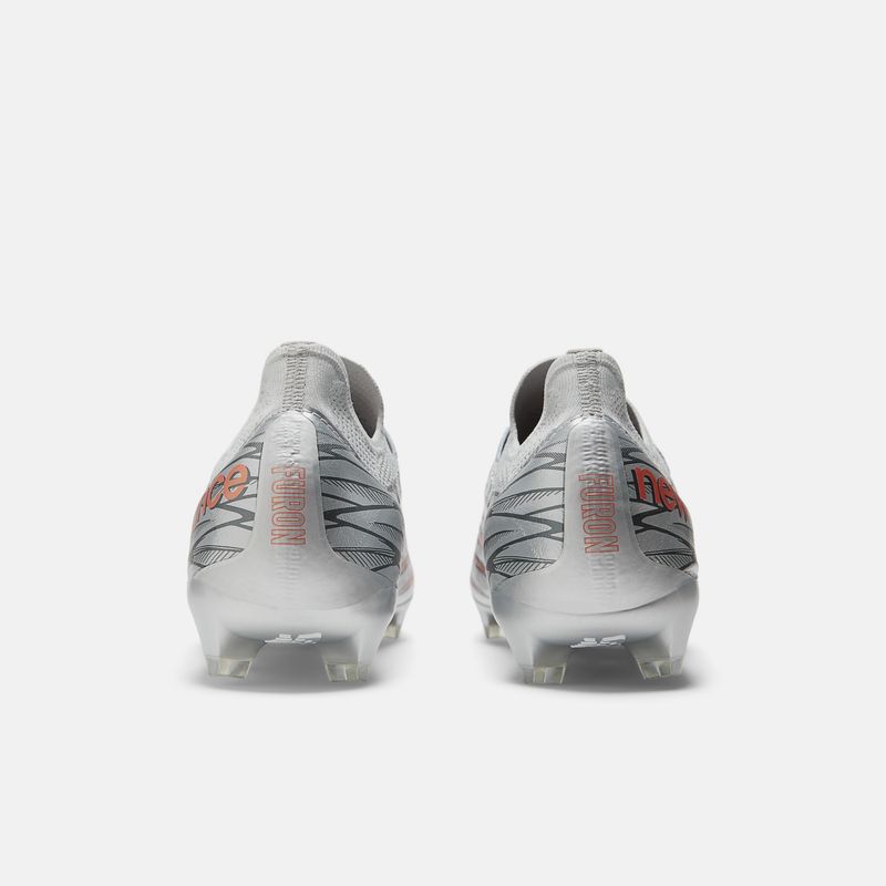 絶妙なデザイン Campo para Chuteira Furon Balance New - Masculina FG Pro V7 シューズ
