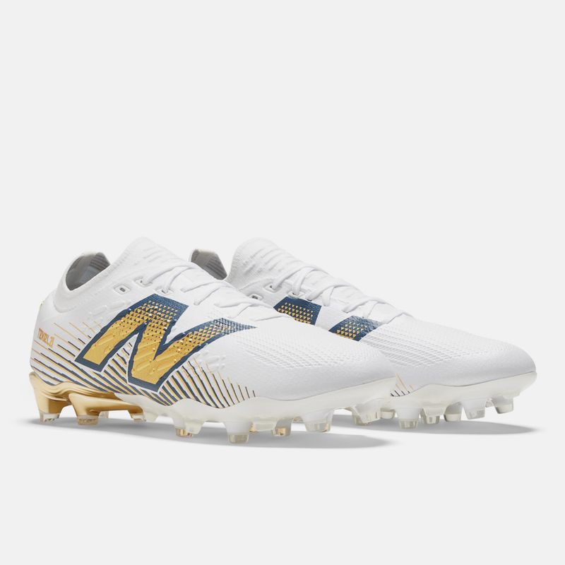 Chuteira Campo New Balance Tekela Pro Low Fg V4 Unisex
