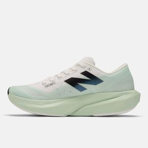 Tênis New Balance Fuelcell Rebel V4 Feminino