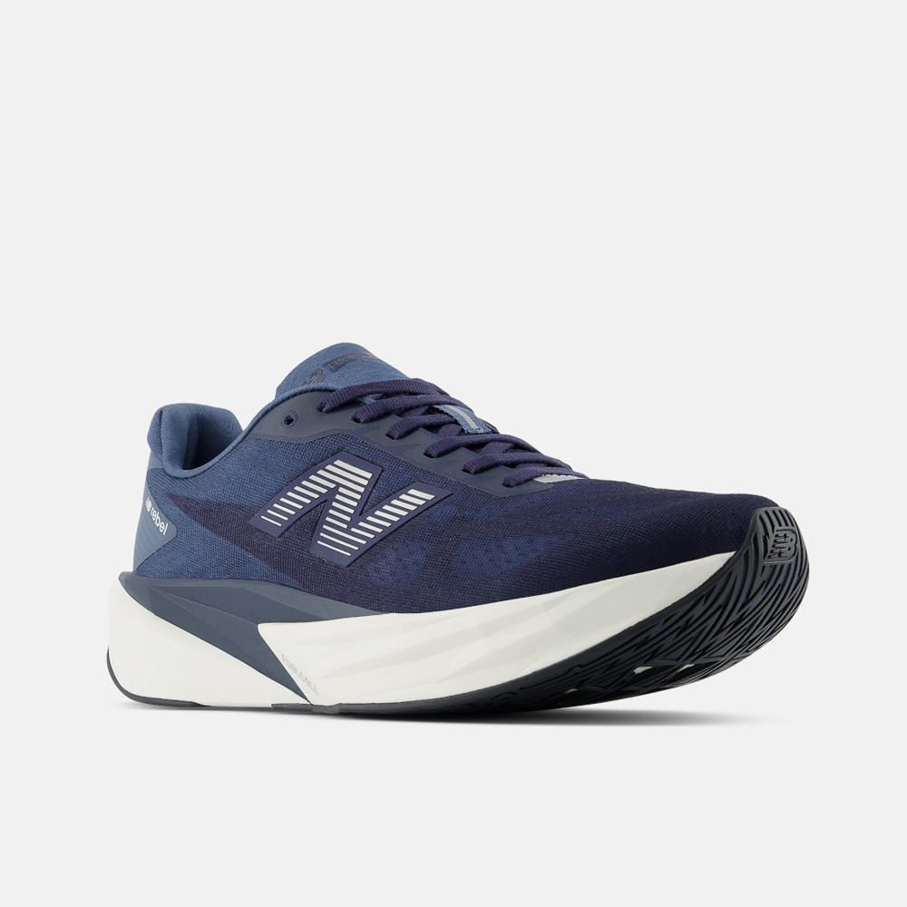 Tênis New Balance Fuelcell Rebel V5 Masculino