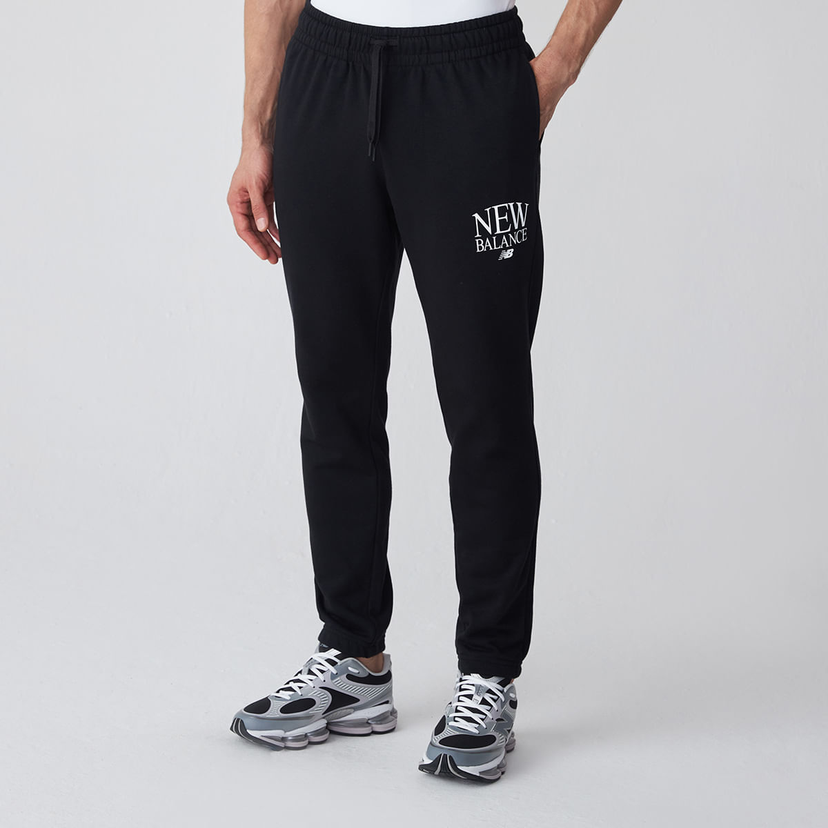 CALCA MASCULINA NEW BALANCE REIMAGINED JOGGER (SEM FELPA)