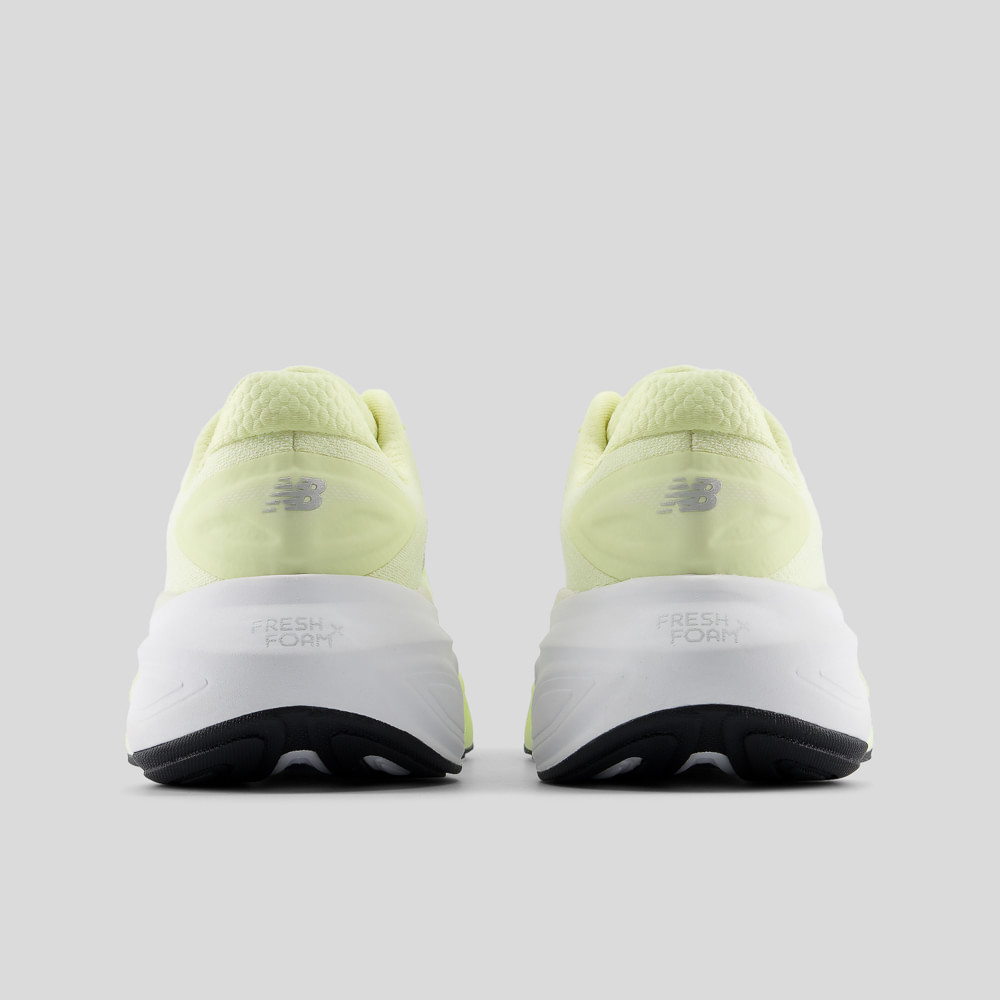 Tênis New Balance Fresh Foam X More V6 Feminino